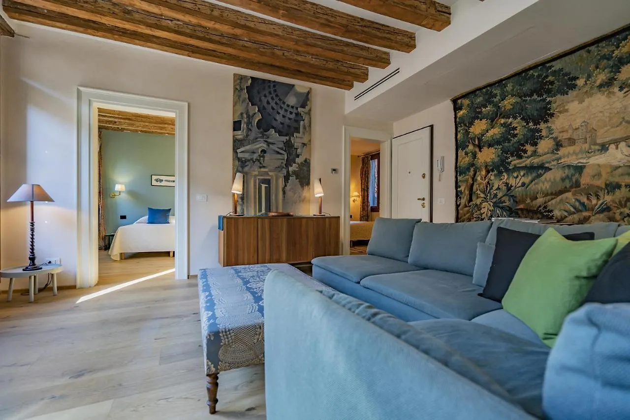 Ca' Delle Vele Charming Apartment In Dorsoduro Venice